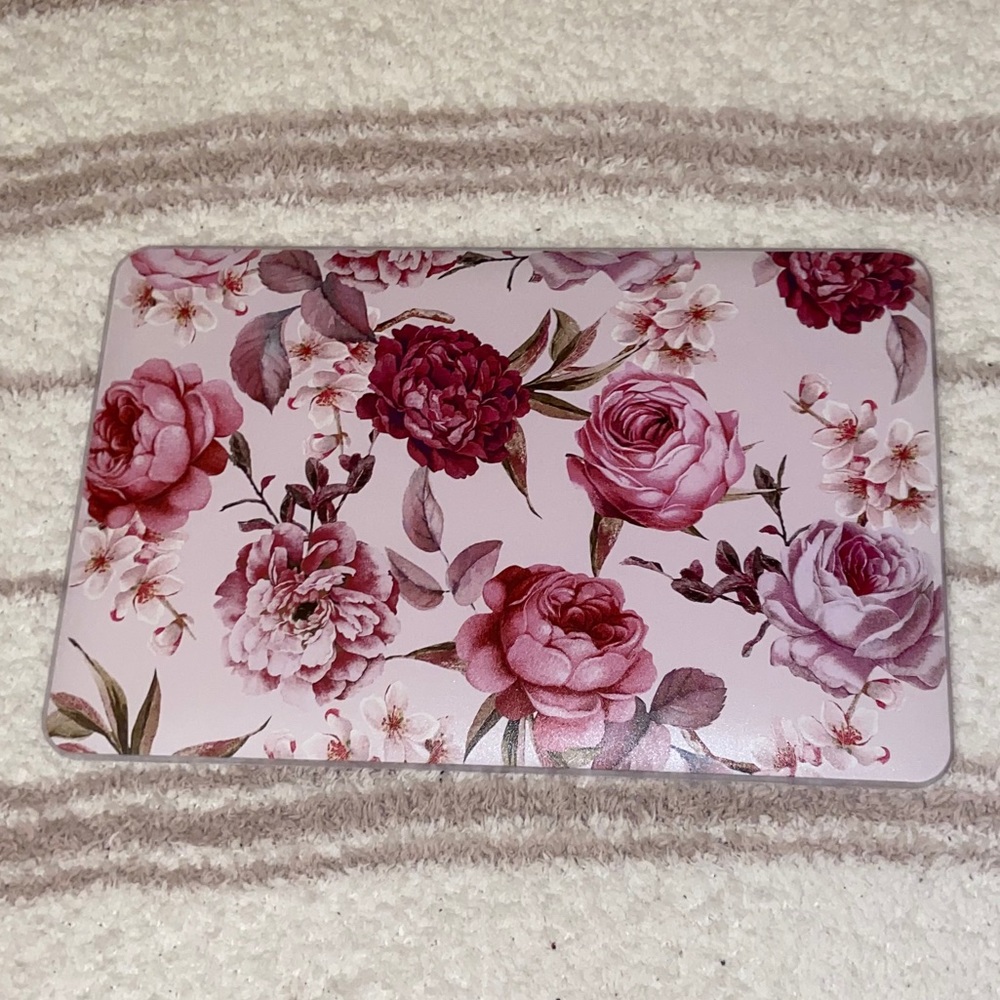 Floral Casetify Macbook Case